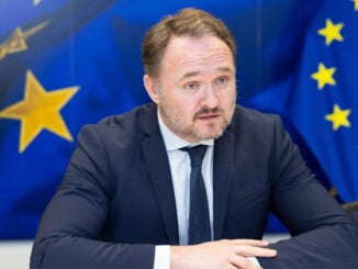 Miniștrii Energiei din UE caută soluții pentru criză. Temeri privind motorina din SUA