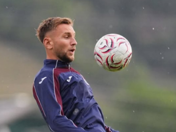 Denis Drăguș a semnat cu FCSB. Atacantul revine în SuperLiga după despărțirea de Trabzonspor