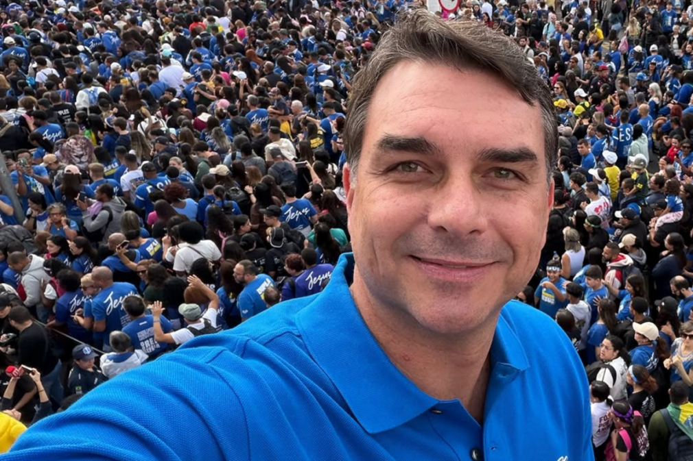 Reuters: Flavio Bolsonaro ar fi fugit în SUA după ce a pierdut alegerile din Brazilia (surse)