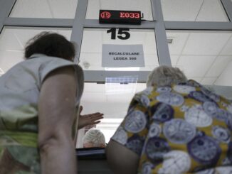 Recalculări greșite, plăți către decedați, sporuri ilegale. Ce a găsit Curtea de Conturi la casele de pensii