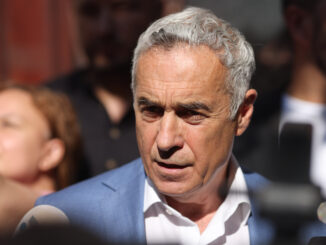 Călin Georgescu, în atenția Episcopiei Ortodoxe. Primirea „Președintelui Ales” la Mănăstirea Sfintei Cruci, cercetată