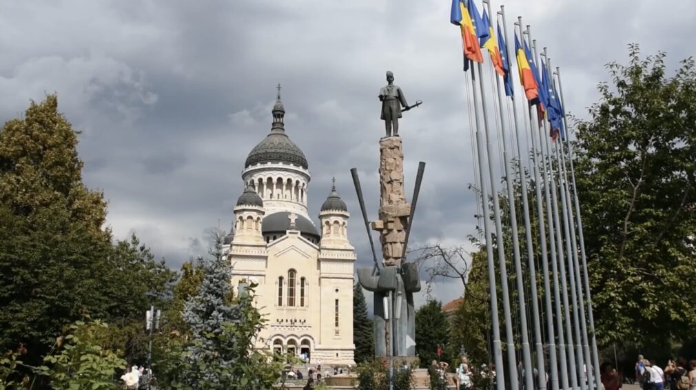 ISJ Cluj le cere școlilor să trimită câte o clasă de elevi la slujba de început de an școlar de la Catedrala Metropolitană