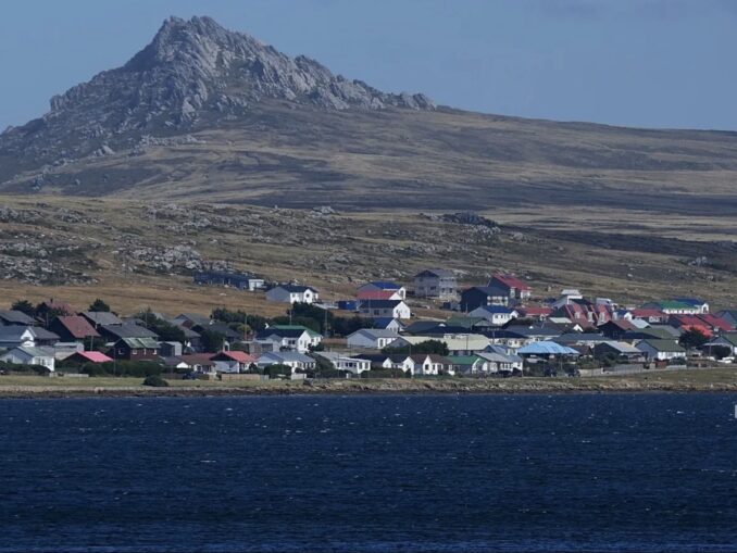 Marea Britanie respinge revendicările președintelui argentinian Javier Milei asupra Insulelor Falkland: „Insularii de acolo au ales să fie britanici”