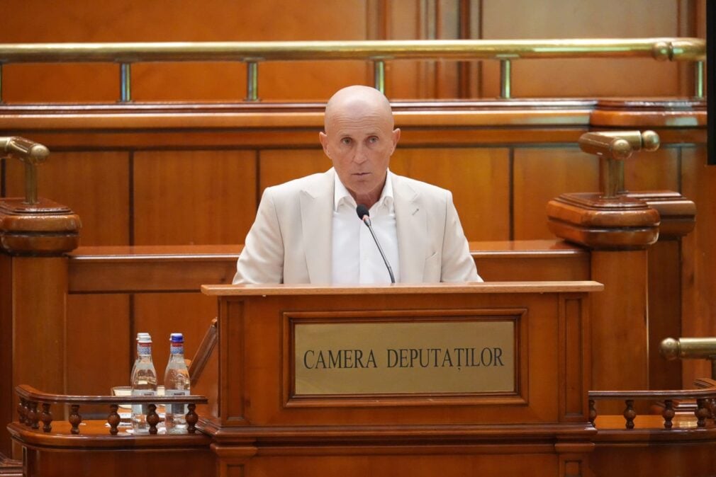 VIDEO Mugur Mihăescu, ironii despre legea antreprenoriatului feminin: „Câini antreprenori și crocodili antreprenori”. Reacțiile Andreei Raicu și ale lui Virgil Ianțu