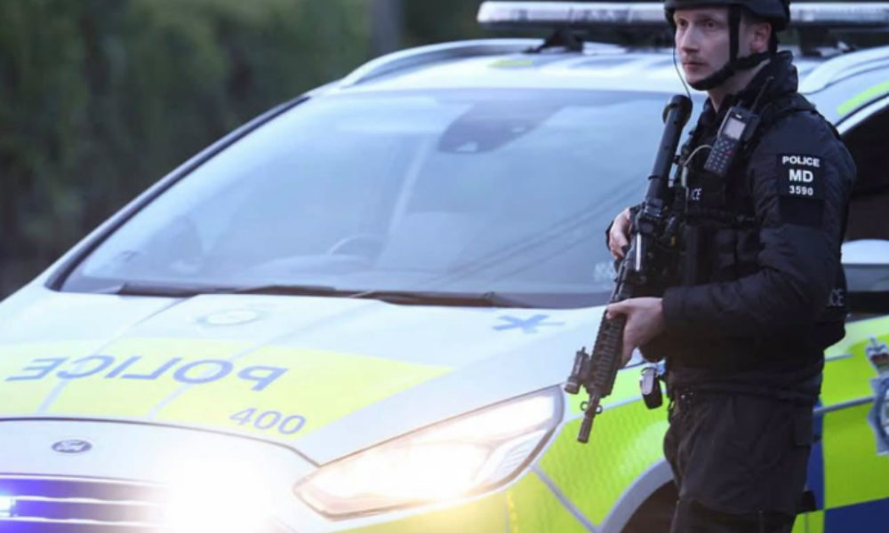Mai multe arestări după infracțiuni cu explozibili la o bază aeriană britanică implicată în atacurile americane asupra Iranului