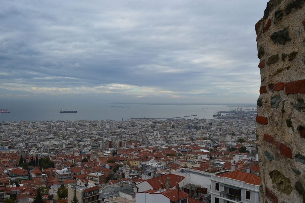 Cum vrea primarul din Salonic să atragă turiști români tot anul, nu doar în drum spre Halkidiki