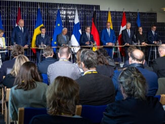 Macron are o masculinitate toxică, iar Merz fură bani de la ucraineni. Ce falsuri scrie despre UE Matrioșka, rețeaua de trolli și boți de la Kremlin?