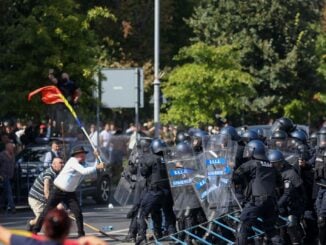 „Regele Scorpionilor”, unul dintre instigatorii la violențele din Piața Victoriei, prins cu un pistol în trafic după o postare pe TikTok