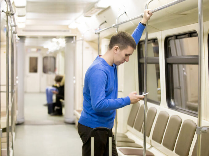 Metrorex, avertisment pentru bucureștenii care merg cu metroul: trenurile pot veni mai rar după începerea școlii