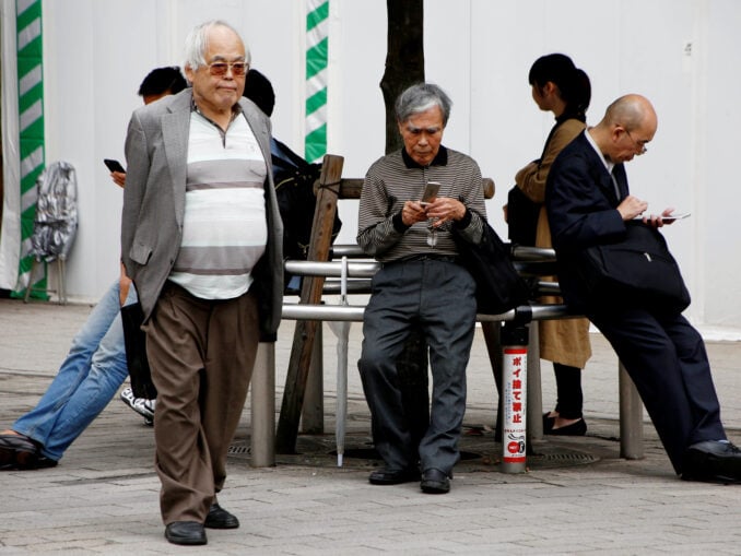 Japonia, țara cu 100.000 de centenari. Natalitatea, în declin
