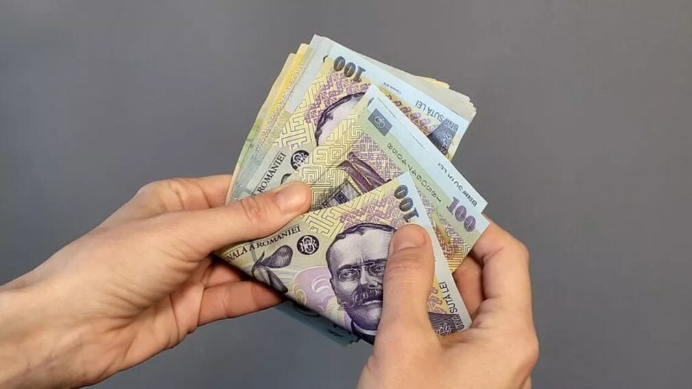 Cât vei primi pensie în funcție de salariul net. Calculul pentru 35 de ani de cotizare