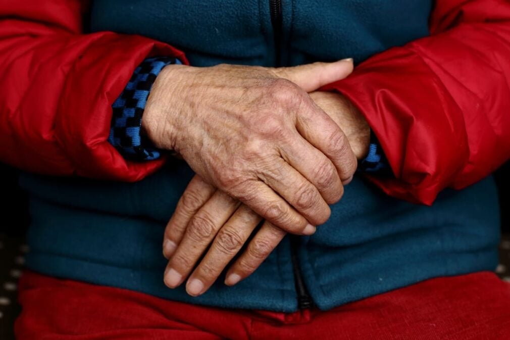 Cât timp apucă să „mănânce” pensie un român, în medie? Femeile trăiesc mai mult decât bărbații