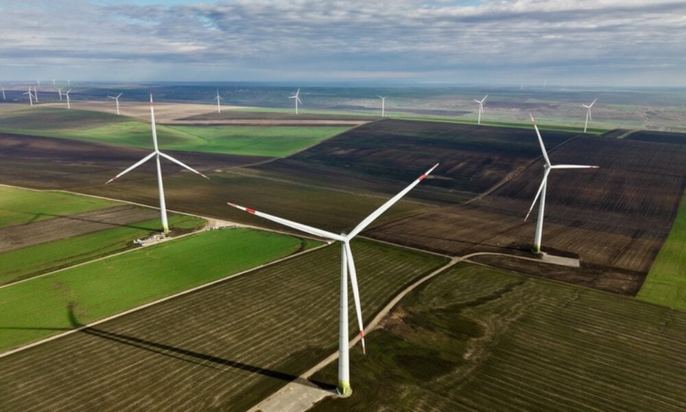 România pregătește o premieră. Cele mai mari turbine eoliene instalate vreodată în țară vor ajunge în Constanța