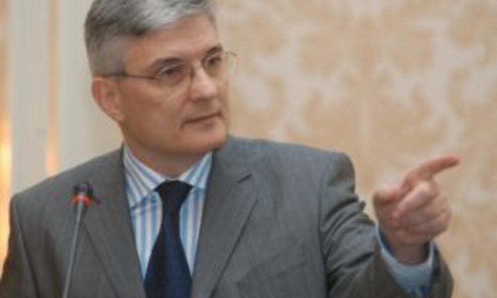 „România are nevoie urgentă de un guvern. Standard & Poor’s nu se va grăbi cu o retrogradare”. Ce așteaptă agenția înainte de a decide ratingul țării