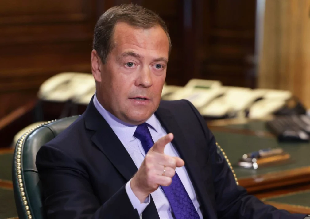 Dmitri Medvedev amenință uzinele militare germane. Medvedev vorbește despre lovituri asupra unor obiective din Berlin