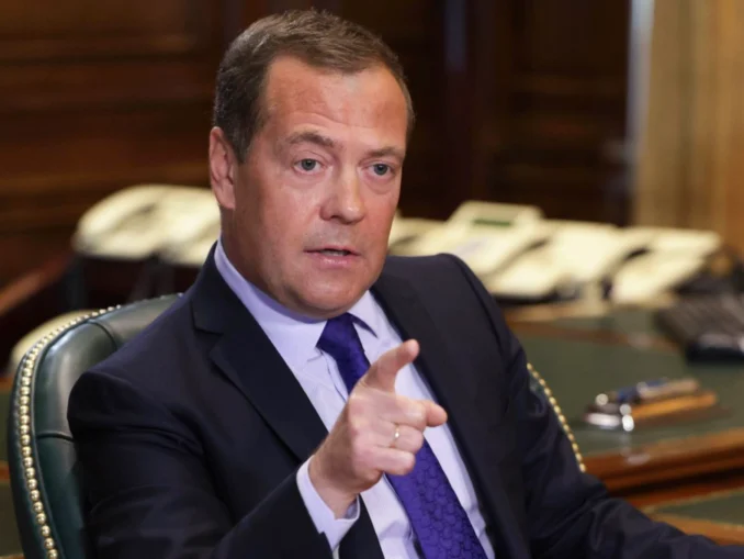 Dmitri Medvedev amenință uzinele militare germane. Medvedev vorbește despre lovituri asupra unor obiective din Berlin
