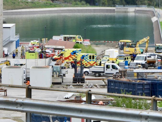 Explozie la o centrală hidroelectrică din Elveția. Două persoane au fost grav rănite