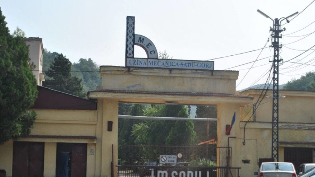 Explozie la Uzina Mecanică Sadu. Un muncitor a suferit arsuri și a fost transferat la spital
