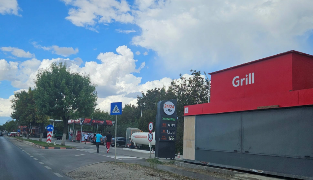 La trei ani de la tragedia de la Crevedia, primăria PSD aprobă amplasarea unui grill lângă o stație GPL