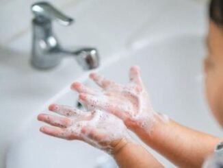 Focare de hepatită A în Brașov. Zeci de cazuri raportate de la începutul anului școlar