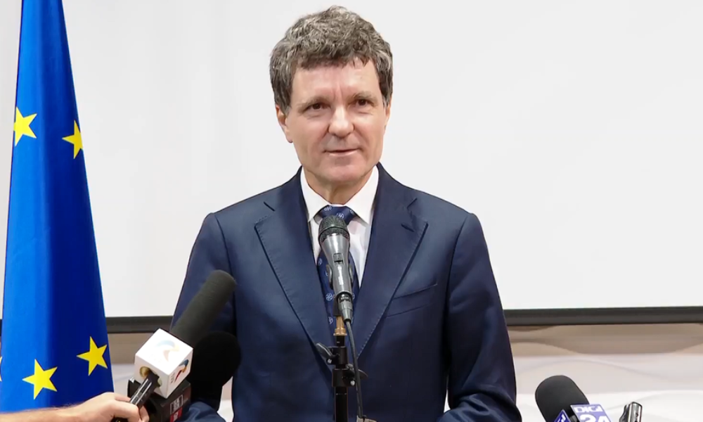 Nicușor Dan poate forța trecerea Guvernului Mureșan. Dar trebuie să se lepede de PSD