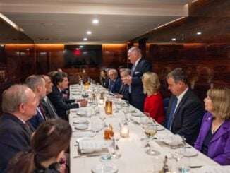 Nicușor Dan, întâlnire la New York cu foști ambasadori americani în România