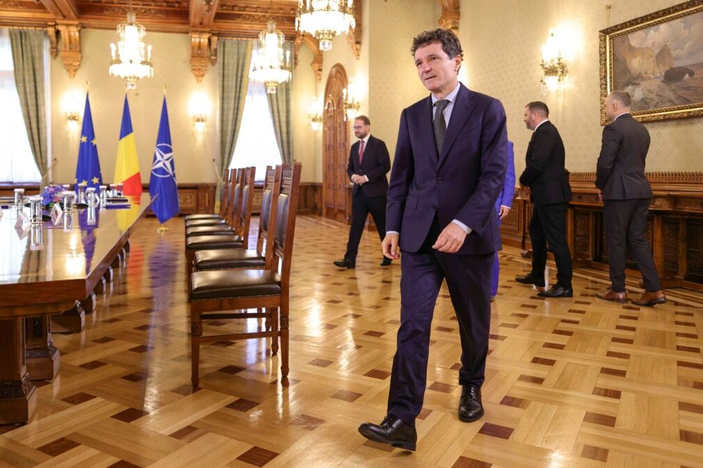 Nicușor Dan, joc în patru pași ca să ajungă la Sorin Grindeanu? A cincea cale. Exercițiu de imaginație