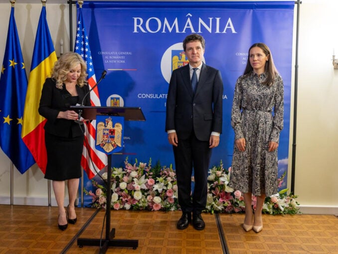 Nicușor Dan admite neajunsurile țării în fața diasporei din SUA. Ce s-a discutat la întâlnirea din New York