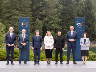 Ucraina ne ia fața în Carpați sau cum rămâne România remorcă la geopolitica altora