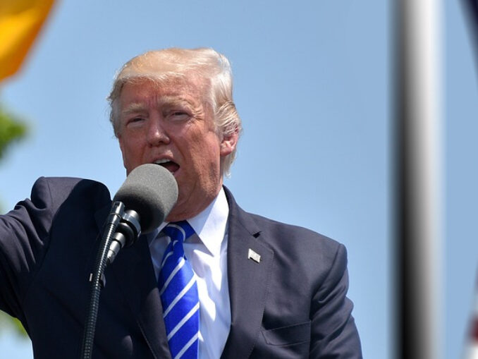 Trump pune presiune și spune că oprește comerțul dacă Fed nu reduce dobânzile. Decizia ar putea lovi partenerii SUA din Europa