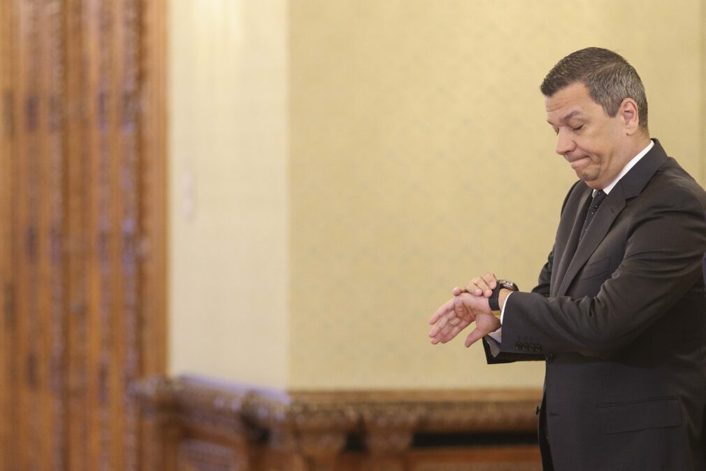 Prima decizie a PSD după desemnarea lui Luca Niculescu. Sorin Grindeanu: PSD nu poate acorda voturi în alb