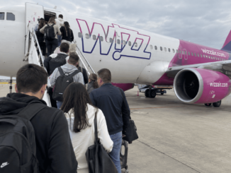 E greu plecat, e greu și-n țară. 4 din 10 români din diaspora se tem că familia din România nu s-ar descurca fără banii trimiși de ei