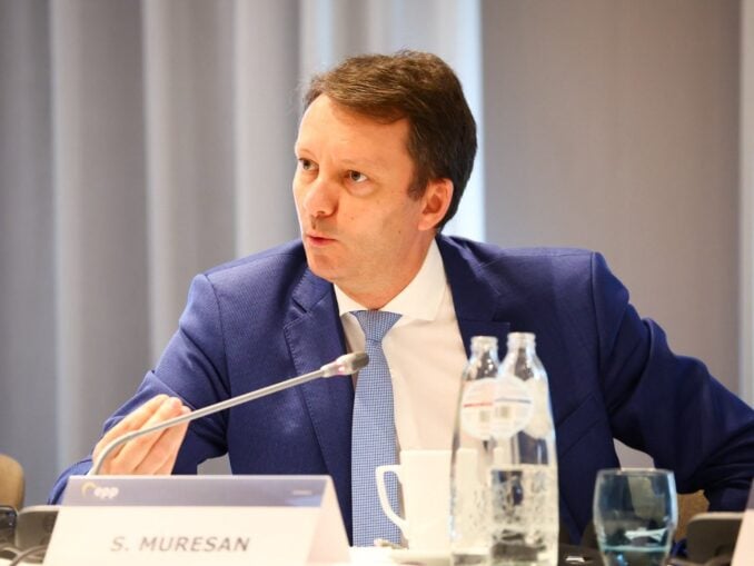 Siegfried Mureșan, mesaj de încurajare pe Facebook : „Politicienii slabi au vrut mereu să țină oamenii cinstiți departe de politică”