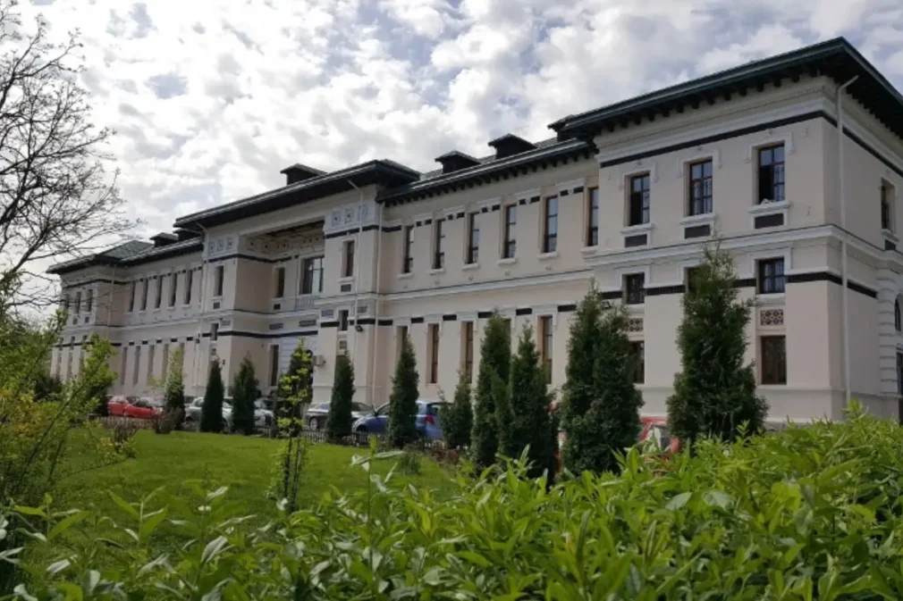 Sporuri ilegale de zeci de mii de euro la Institutul Socola. Raport al Curții de Conturi