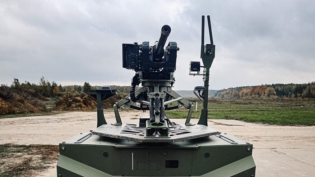 Germania și Ucraina testează un robot terestru înarmat care ar putea ajunge pe front până la sfârșitul anului