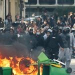 Proteste violente ale elevilor, în Franța FOTO Facebook.com