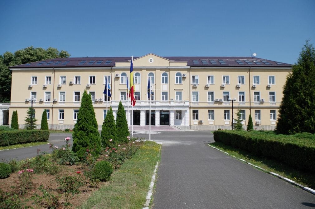 Parlamentarii descind la Academia SRI. Când va avea loc controlul și cine va participa