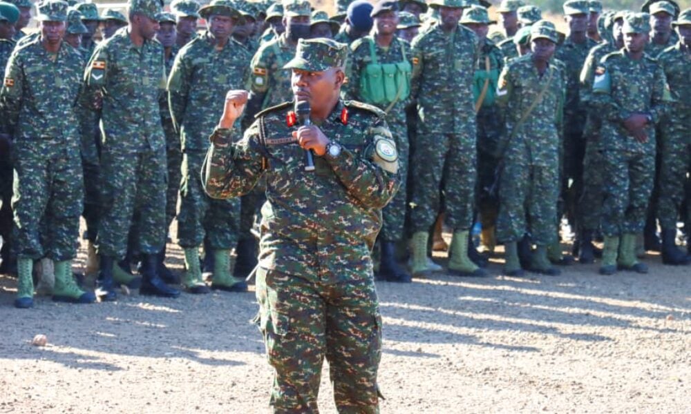 O țară vrea ca militarii ei să învețe limba rusă. Un acord pe cinci ani este luat în discuție