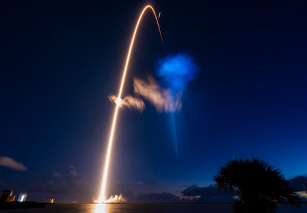 Formă luminoasă pe cerul Floridei după lansarea unei rachete Falcon 9. Cum explică NASA fenomenul