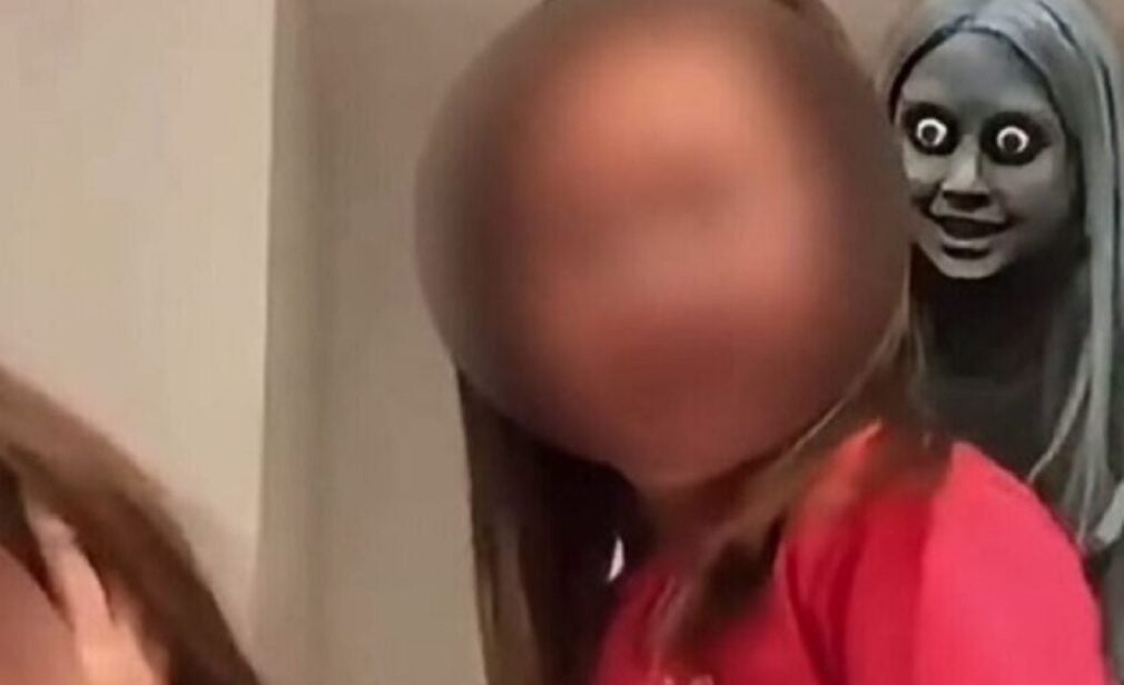 Fantome pe TikTok. Cum își sperie părinții copiii pentru vizualizări. Poliția vorbește de abuz emoțional