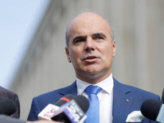 Rareș Bogdan, audiat la DNA Iași în dosarul Fănel Bogos