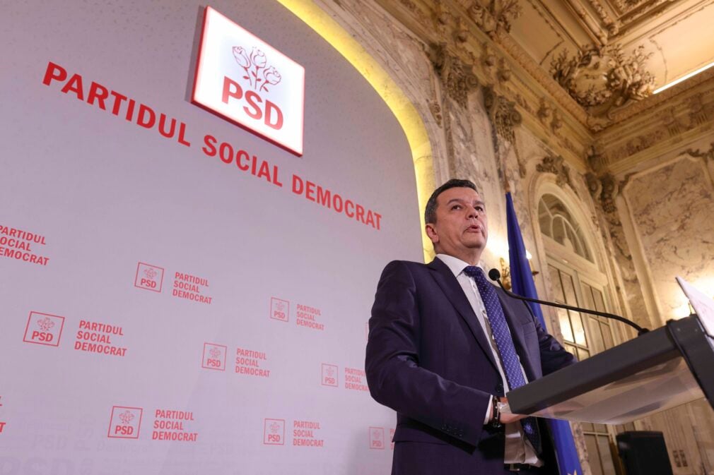 UPDATE Bolojan, înfrângere în fața lui Grindeanu la CCR. Conflictul de natură constituțională pe OUG SAFE, confirmat