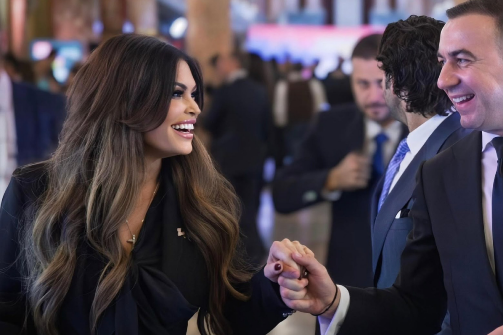 Democrații din Congres cer verificarea ambasadoarei Kimberly Guilfoyle după dezvăluirile WSJ