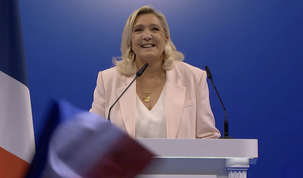 Marine Le Pen intră în cursa pentru Élysée din postura de favorită