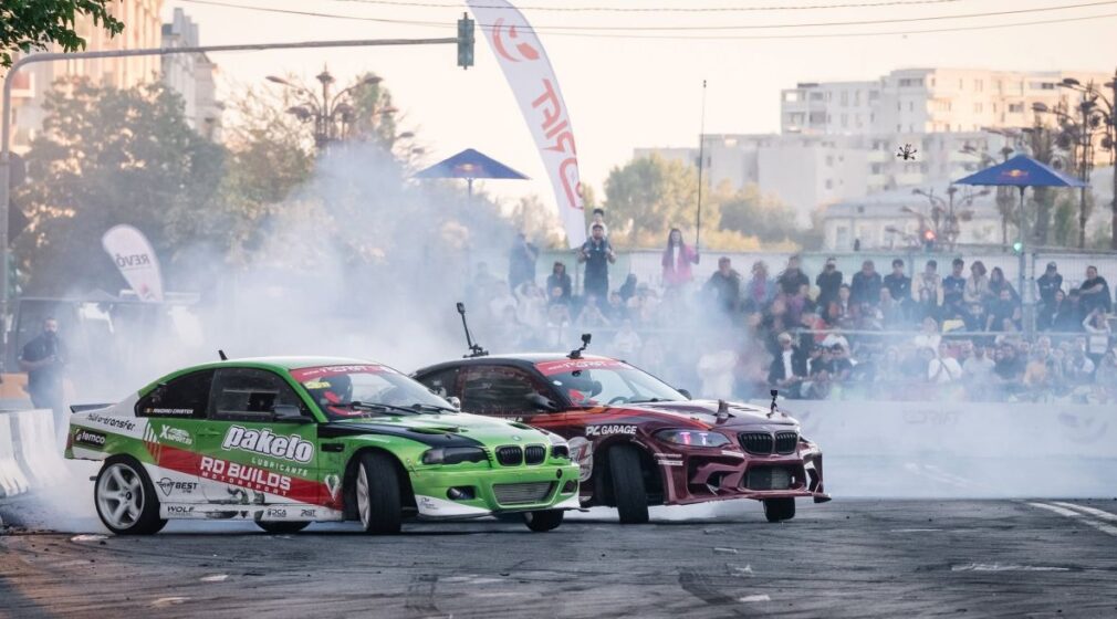 Organizatorii Campionatului Național de Drift, desfășurat în Capitală, amendați cu 15.000 de lei de Garda de Mediu