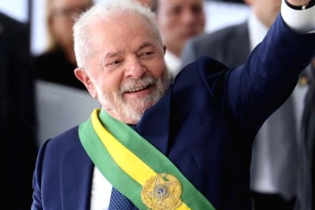 Brazilia renunță la săptămâna de lucru de șase zile. Angajații vor avea două zile libere și nu vor pierde din salariu