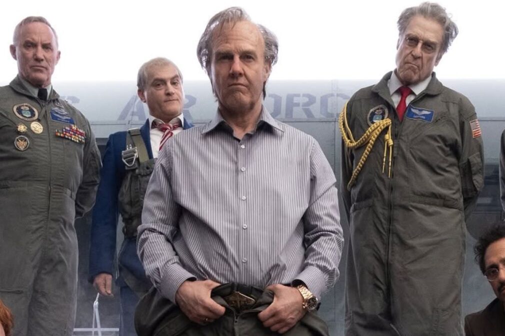 VIDEO Digger, cu Tom Cruise, eșec la box-office. Verity cucerește primul loc
