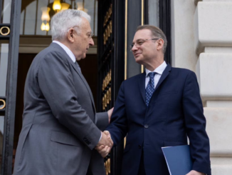 Luca Niculescu s-a întâlnit cu Mugur Isărescu. Ce a discutat cu guvernatorul BNR despre economie și investiții