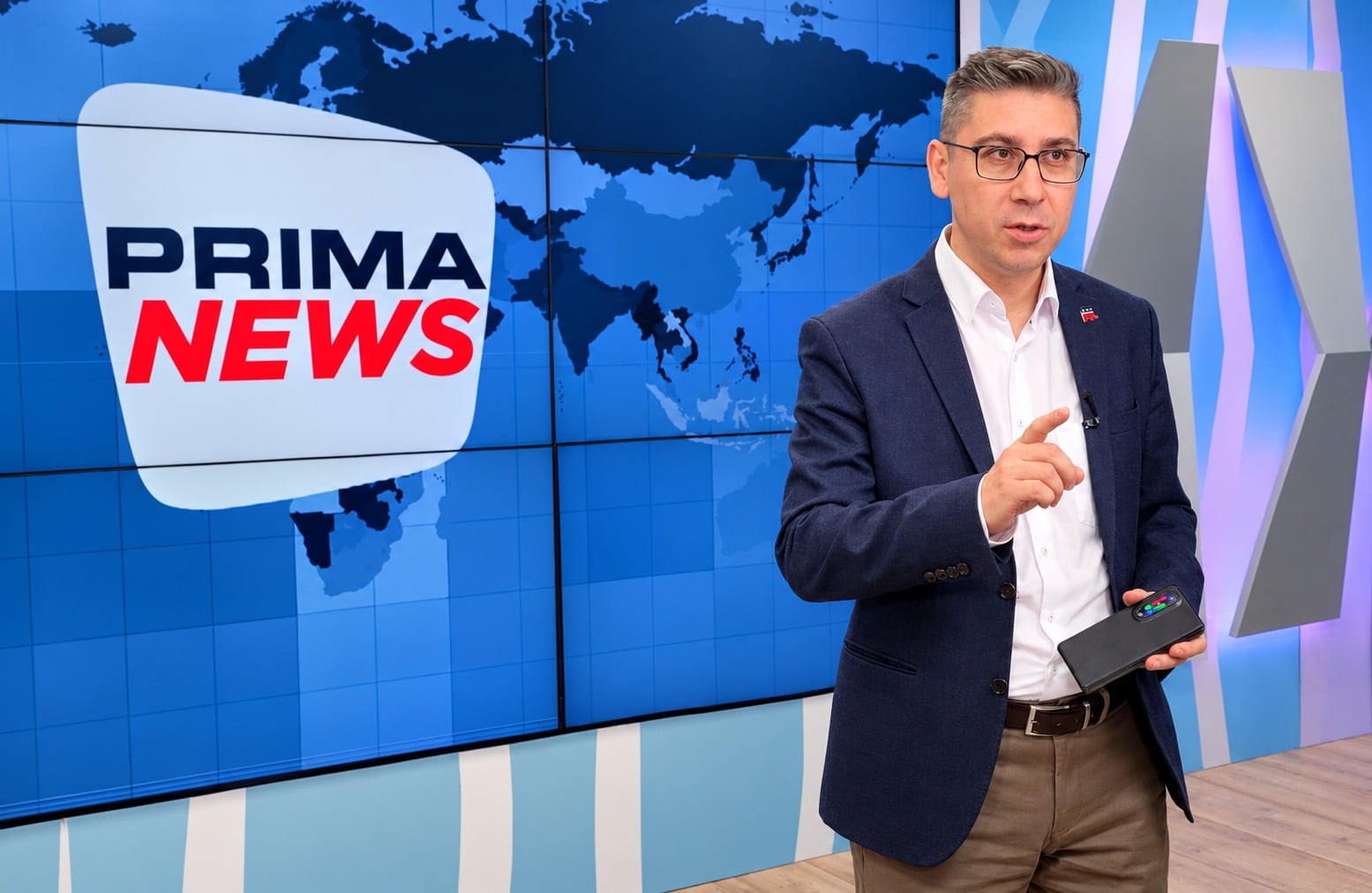 A new political analysis show has been launched on the Prima News channel