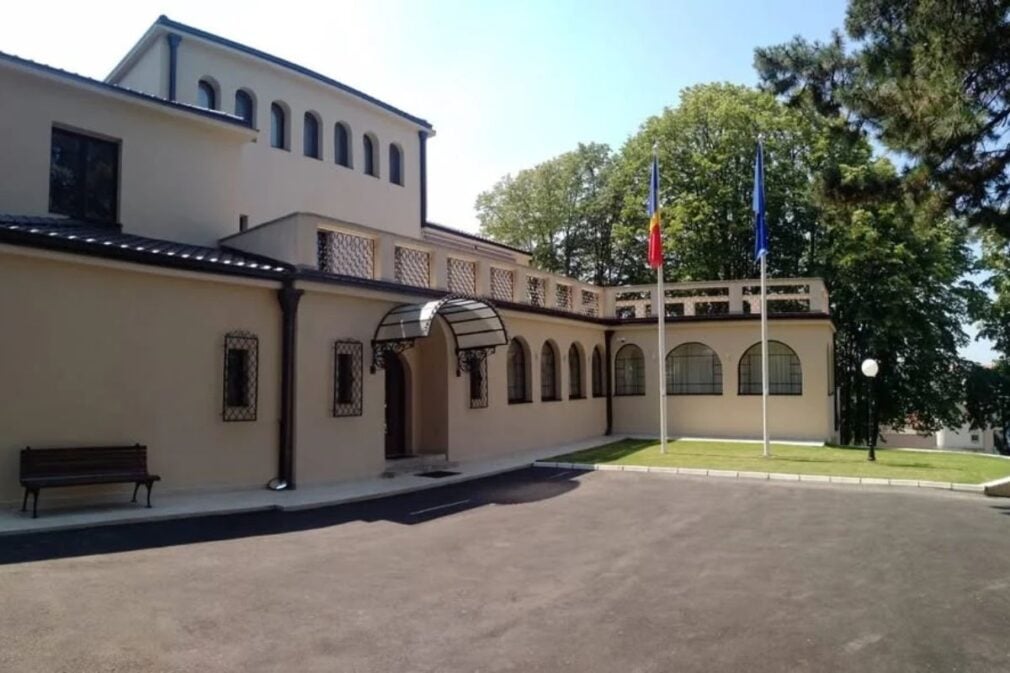 Diplomați sârbi din România, anchetați pentru obstrucționarea votului. Parchetul de la Belgrad investighează o fraudă electorală în diaspora